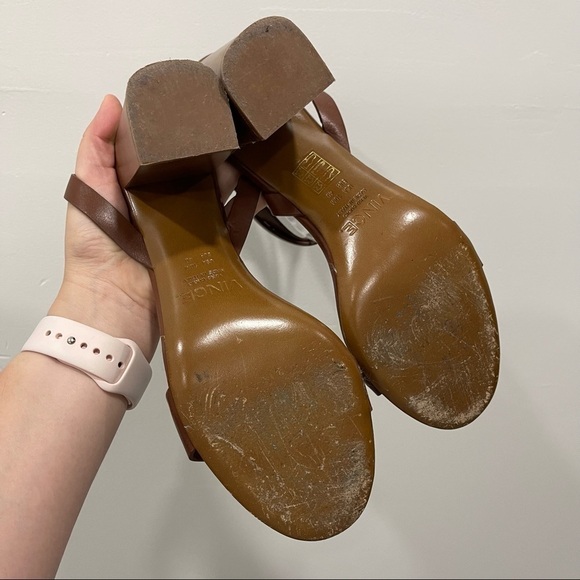 Vince Farley Ankle Wrap Block Heel Sandal in Sable 10 - Picture 7 of 10